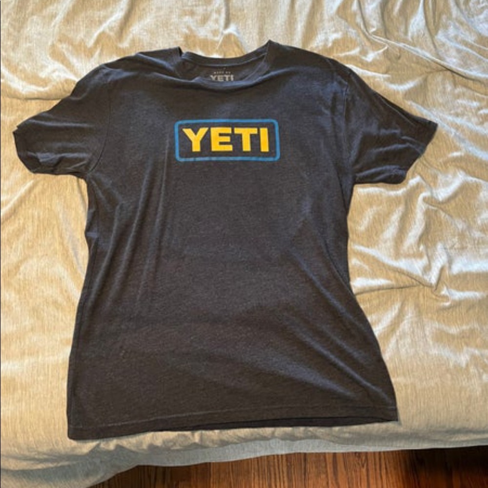 XL Yeti Shirt